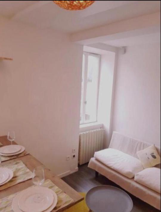 Charmant Logement A Vierzon Centre Εξωτερικό φωτογραφία